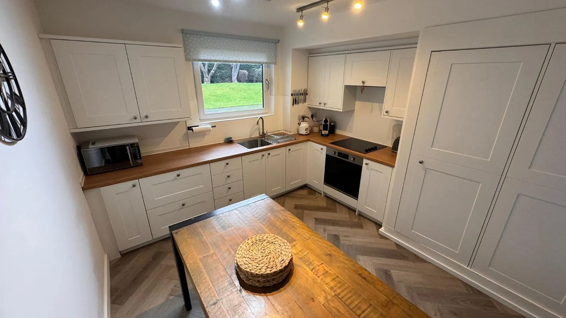 3 Bedroom Tranquil Ground Floor Flat In Merchiston Edinburgh
