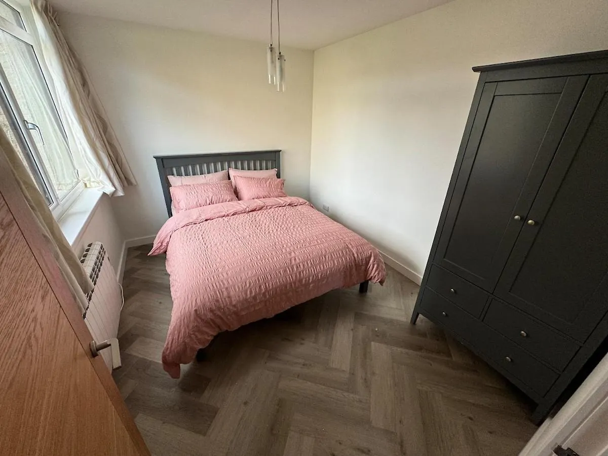 3 Bedroom Tranquil Ground Floor Flat In Merchiston Edinburgh Apartment
